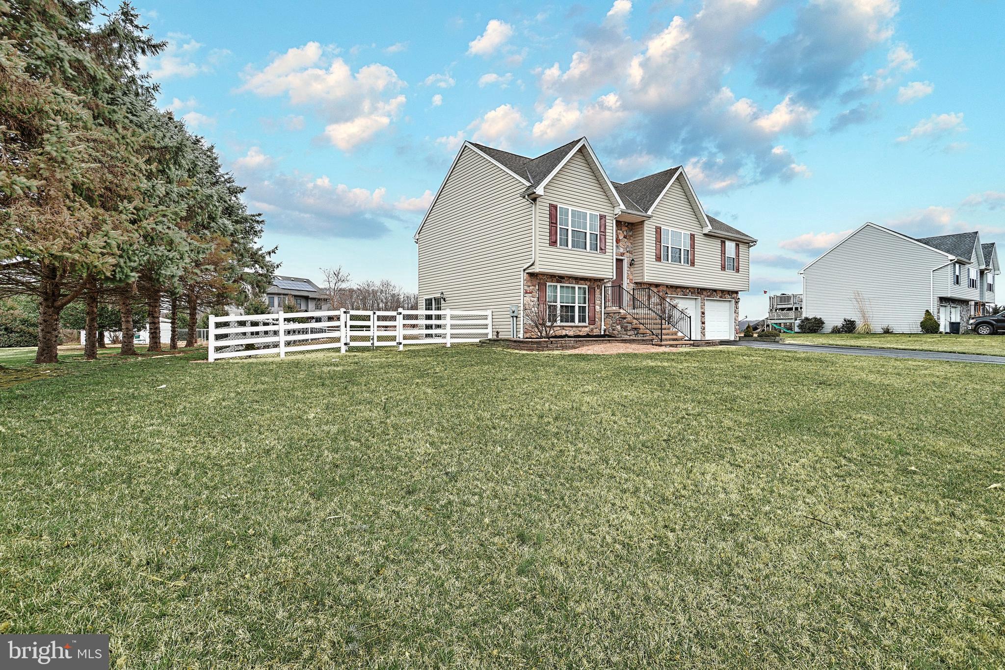 427 Sechrist Flat Road Felton, PA 17322 - Photo 4 of 42