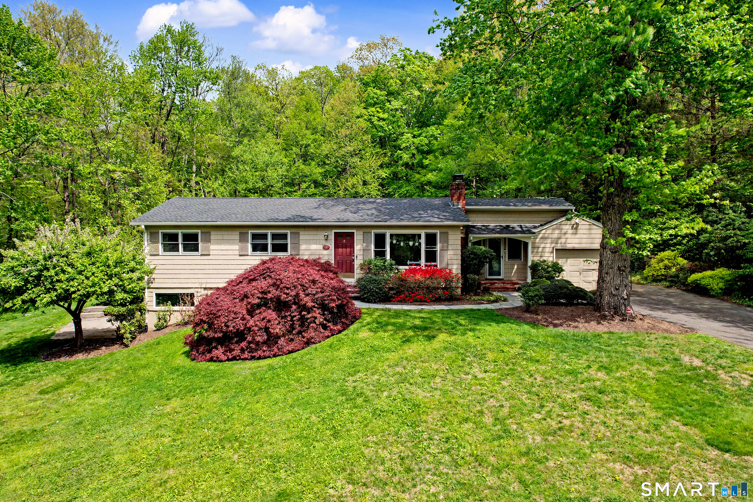46 Todds Road Ridgefield, CT 06877 - Photo 1 of 35 Expansive ranch in a serene setting