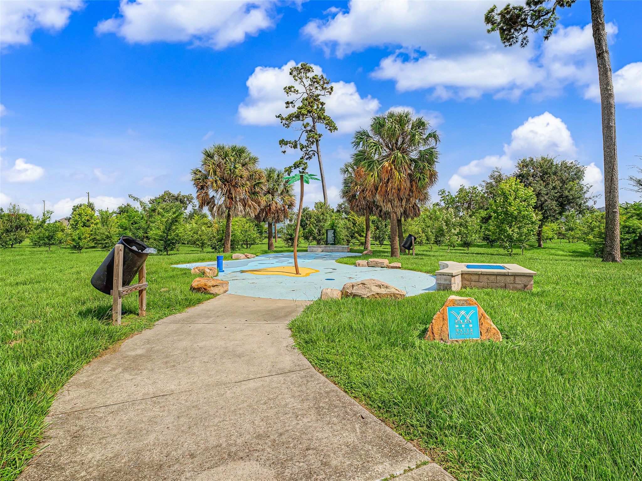 1207 Tabor Street Houston, TX 77009 - Photo 43 of 45 Monte Beach Park