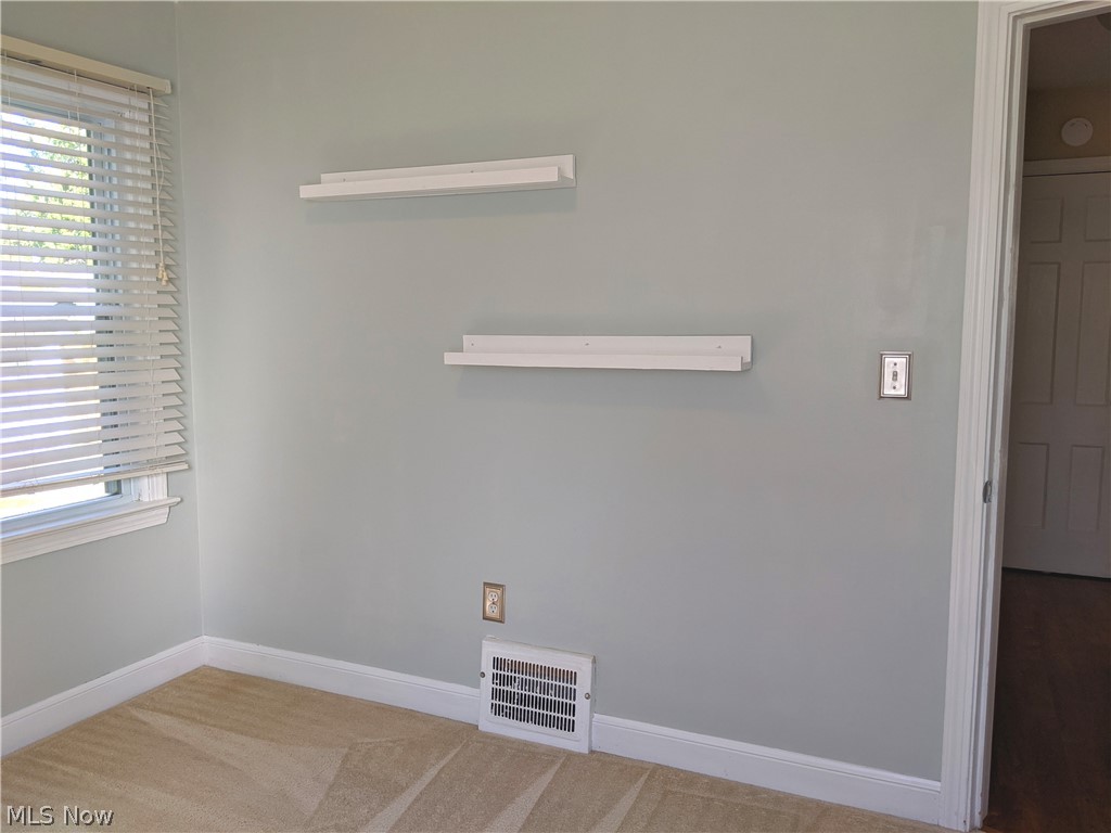 1690 Mapledale Road Wickliffe, OH 44092 - Photo 12 of 35 Gallery Image 12