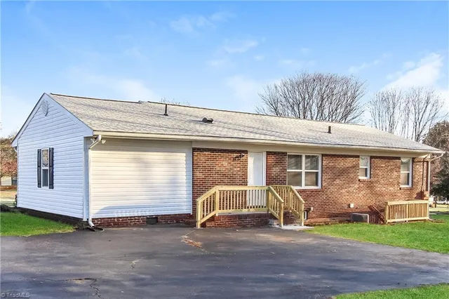 $1,745 | 936 Rock Spring Drive, Winston-Salem, NC 27105