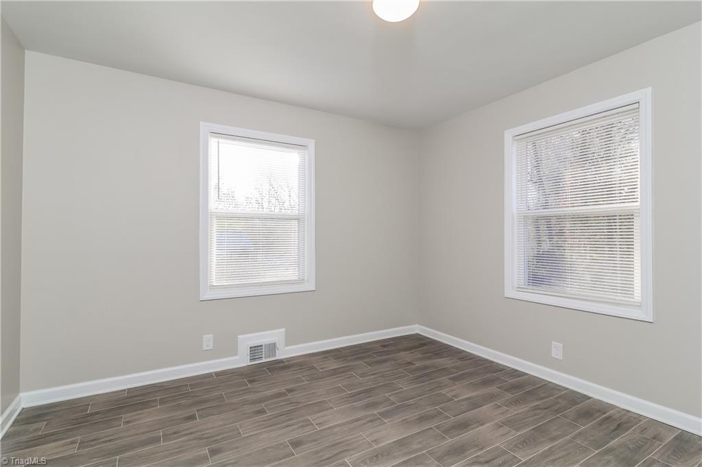 936 Rock Spring Drive Winston-Salem, NC 27105 - Photo 6 of 17