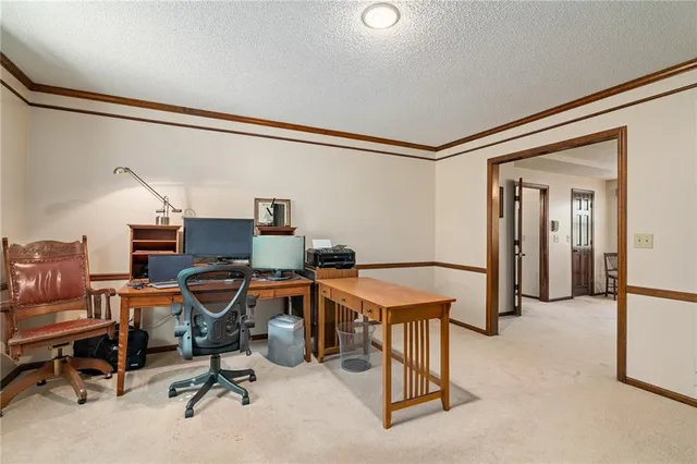 $545,000 | 13212 West 84th Street, Lenexa, KS 66215