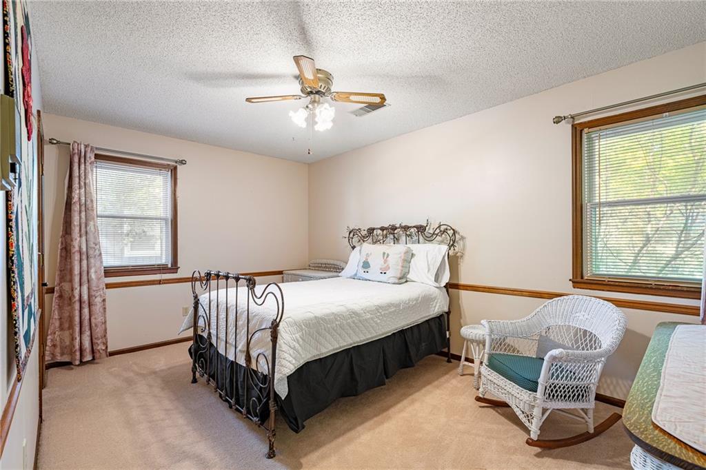 13212 West 84th Street Lenexa, KS 66215 - Photo 35 of 58