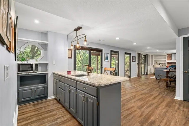 $545,000 | 13212 West 84th Street, Lenexa, KS 66215