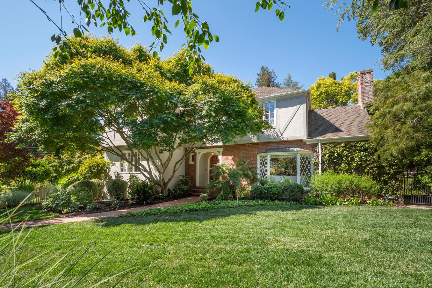 1055 Vista Road Hillsborough, CA 94010 - Photo 2 of 28 front view of house with a yard