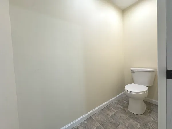 $409,500 | 210 South Small Avenue, Kankakee, IL 60901