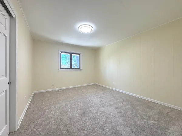 $409,500 | 210 South Small Avenue, Kankakee, IL 60901