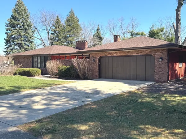 $409,500 | 210 South Small Avenue, Kankakee, IL 60901