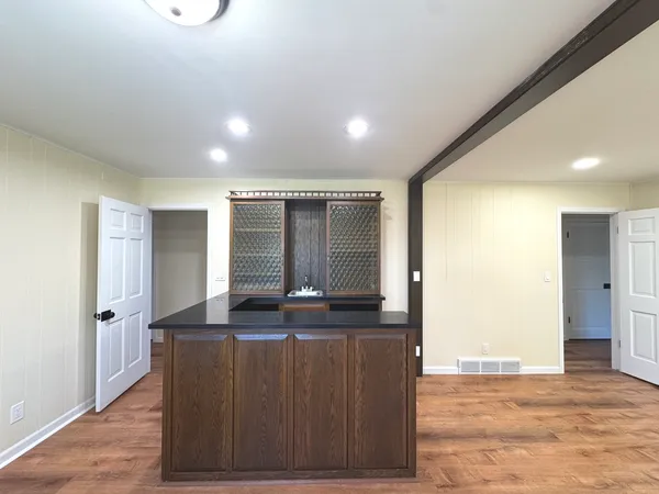 $409,500 | 210 South Small Avenue, Kankakee, IL 60901