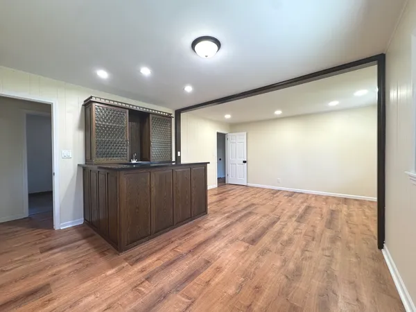 $409,500 | 210 South Small Avenue, Kankakee, IL 60901