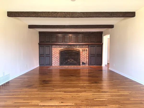 $409,500 | 210 South Small Avenue, Kankakee, IL 60901