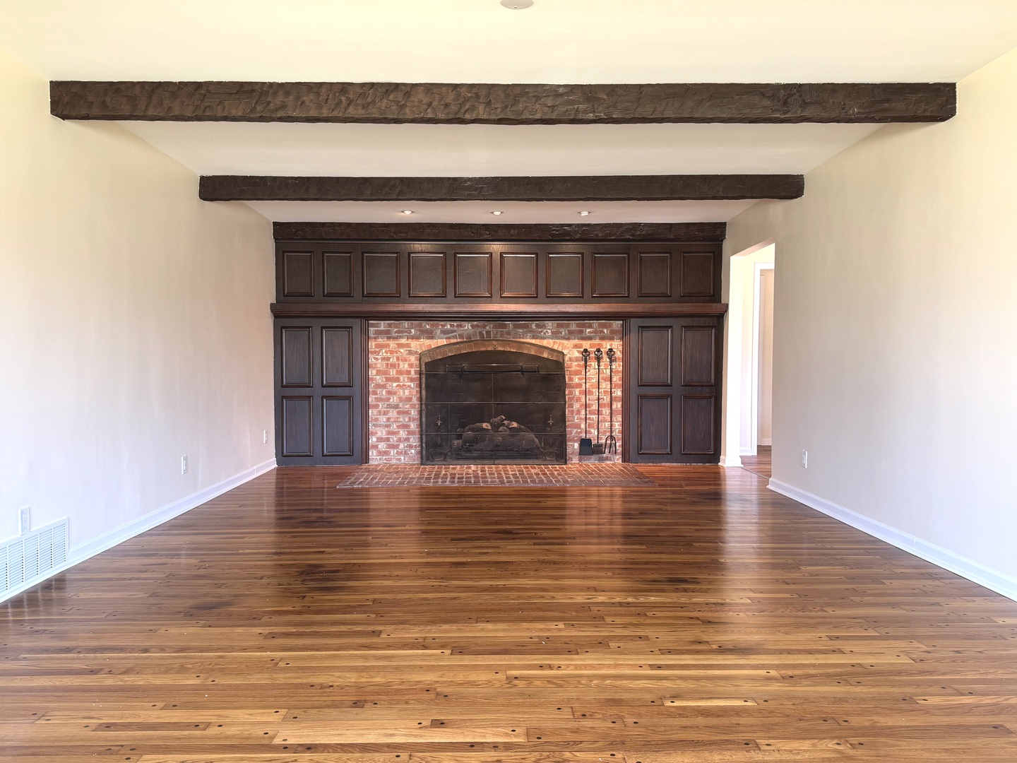 210 South Small Avenue Kankakee, IL 60901 - Photo 6 of 46