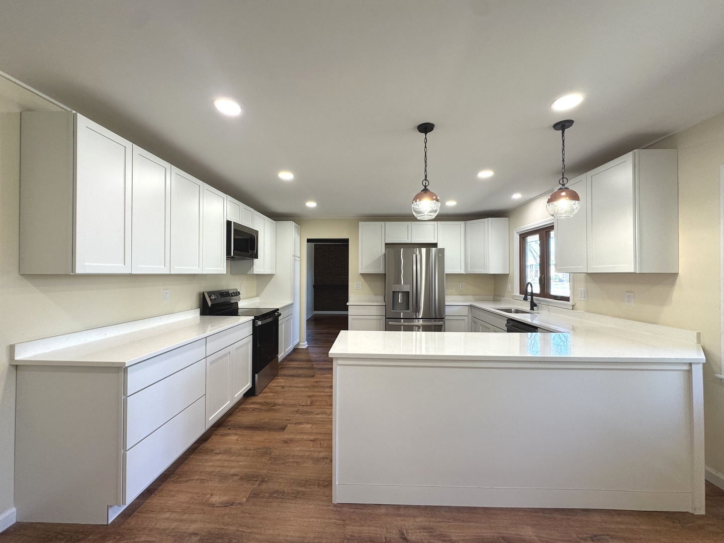 210 South Small Avenue Kankakee, IL 60901 - Photo 10 of 46