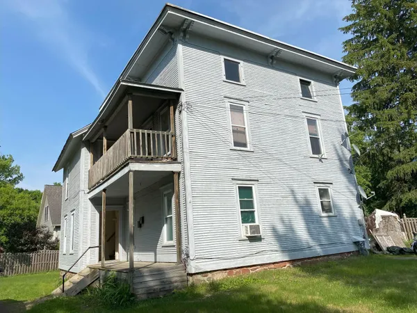 $375,000 | 2 Arlington Street, Essex Junction, VT 05452