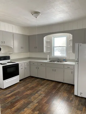 $375,000 | 2 Arlington Street, Essex Junction, VT 05452