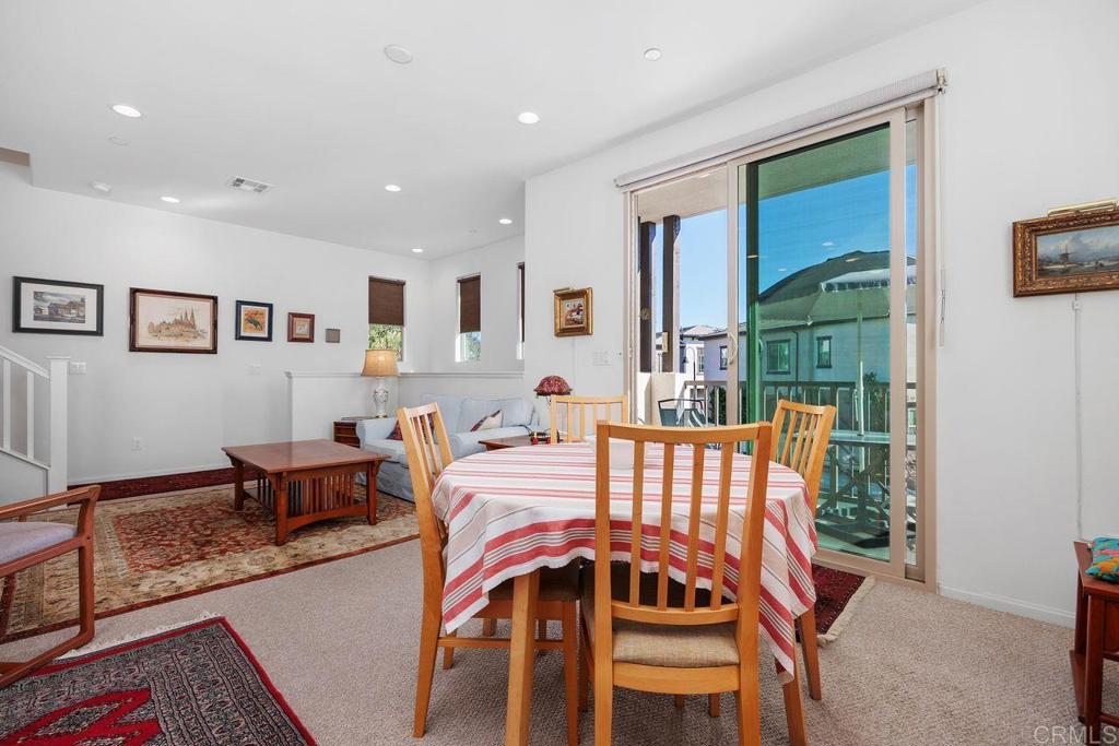 2233 Solara Lane Vista, CA 92081 - Photo 8 of 33