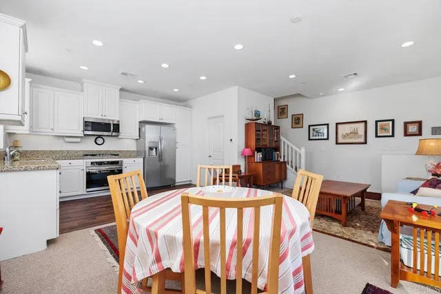 $649,000 | 2233 Solara Lane, Vista, CA 92081