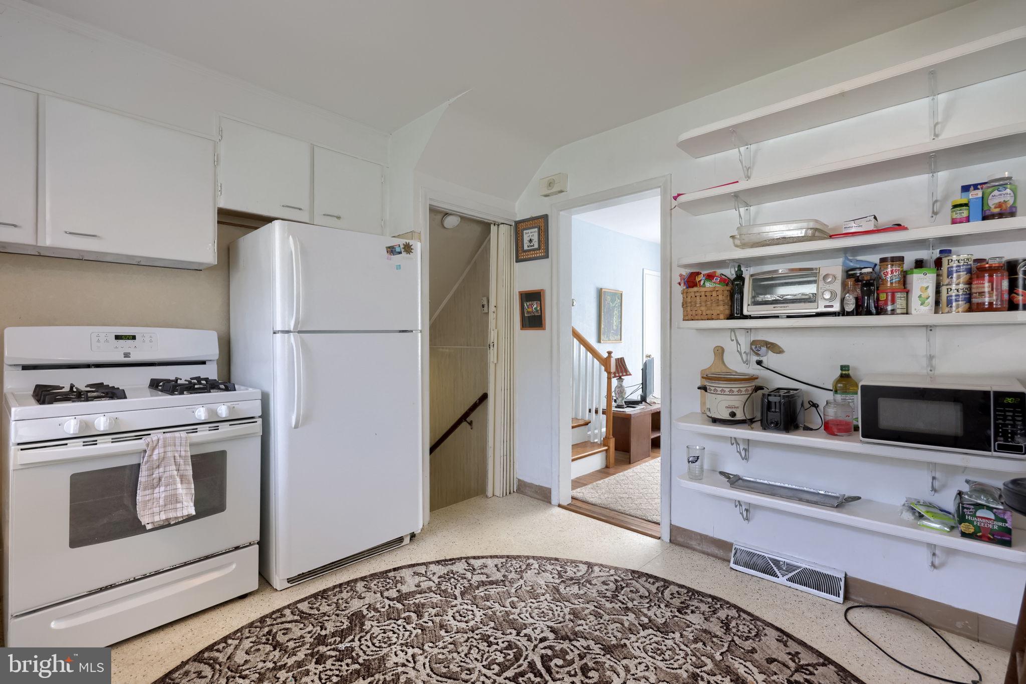 812 Brighton Avenue Reading, PA 19606 - Photo 15 of 33