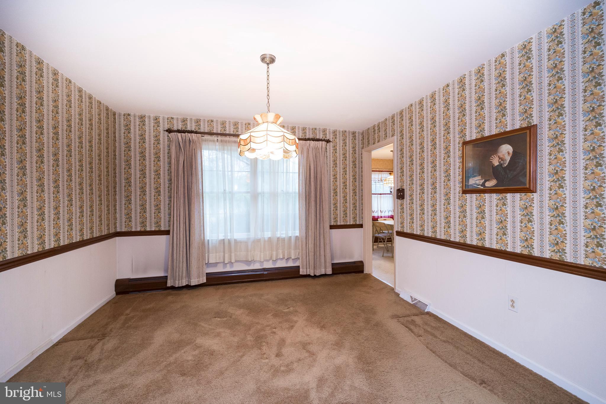 114 Hunters Run Road Honey Brook, PA 19344 - Photo 7 of 36 Dining Room