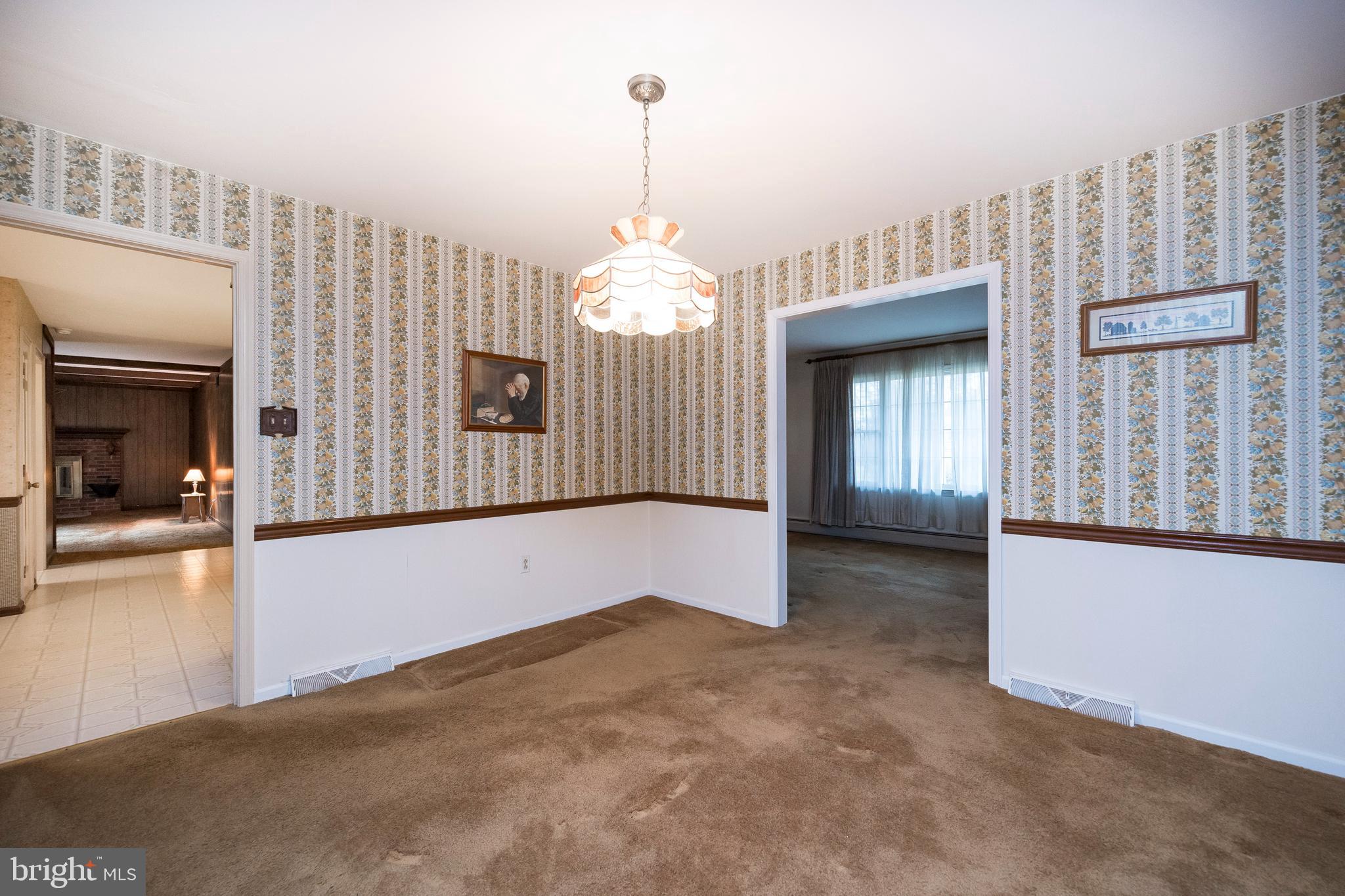 114 Hunters Run Road Honey Brook, PA 19344 - Photo 8 of 36 Dining Room