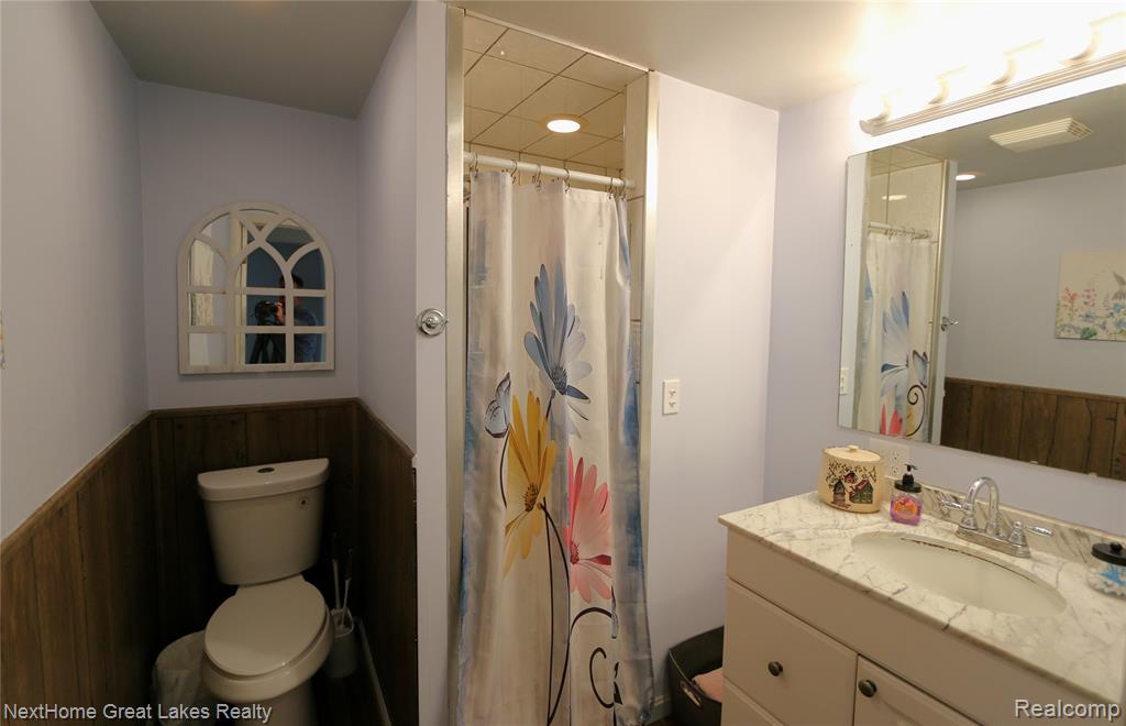 9277 North Clio Road Clio, MI 48420 - Photo 11 of 21