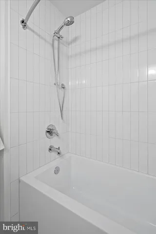 $7,500 | 909 North Irving Street, Arlington, VA 22201