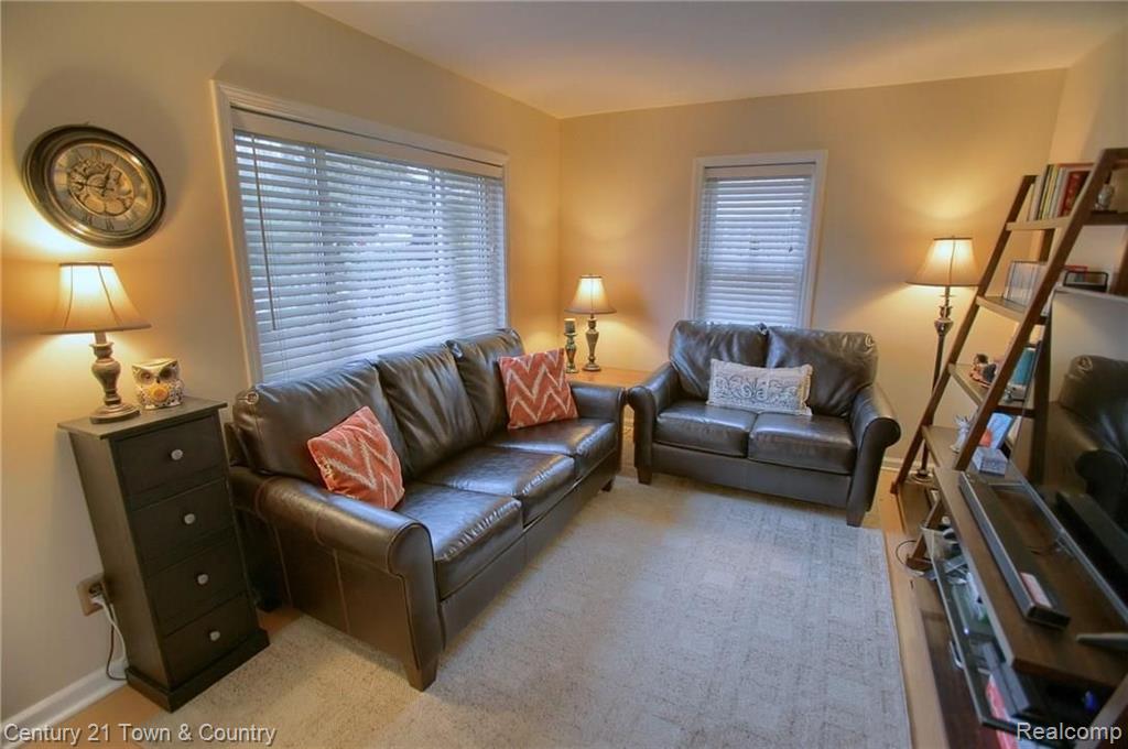 3143 Crooks Road Rochester Hills, MI 48309 - Photo 9 of 23