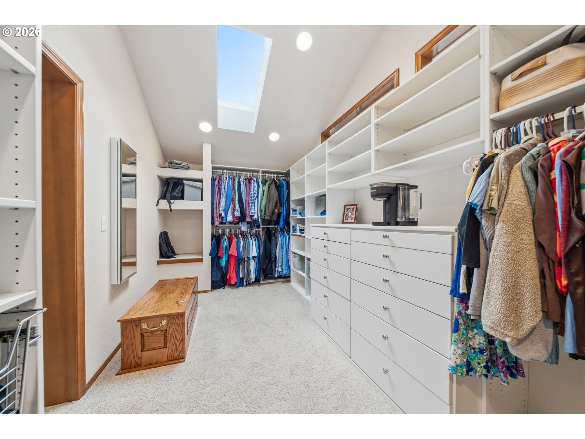 13825 Southwest Weir Road Beaverton, OR 97008 - Photo 23 of 40 a view of a walk in closet