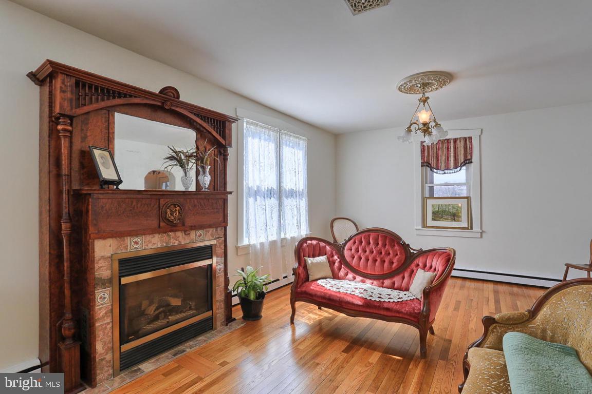 2659 Kissel Hill Road Lititz, PA 17543 - Photo 6 of 37 Gallery Image 6