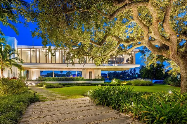 $39,999,999 | 516 Mola Avenue, Fort Lauderdale, FL 33301