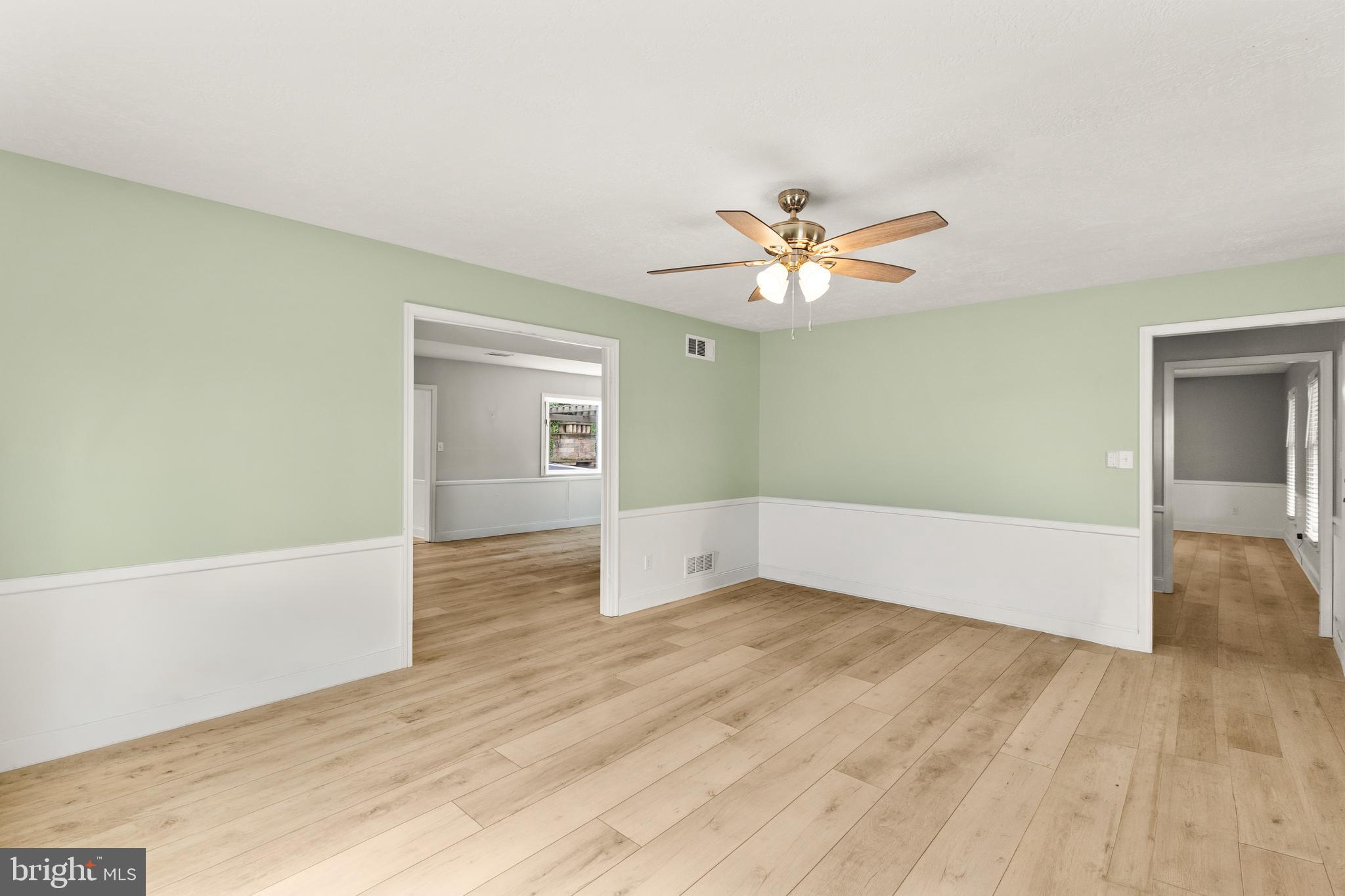 1575 Greenbriar Road York, PA 17404 - Photo 19 of 69