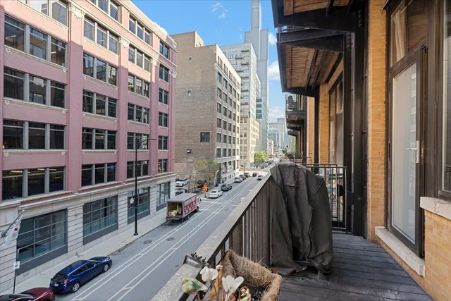$3,500 | 625 West Jackson Boulevard, Unit 313, Chicago, IL 60661