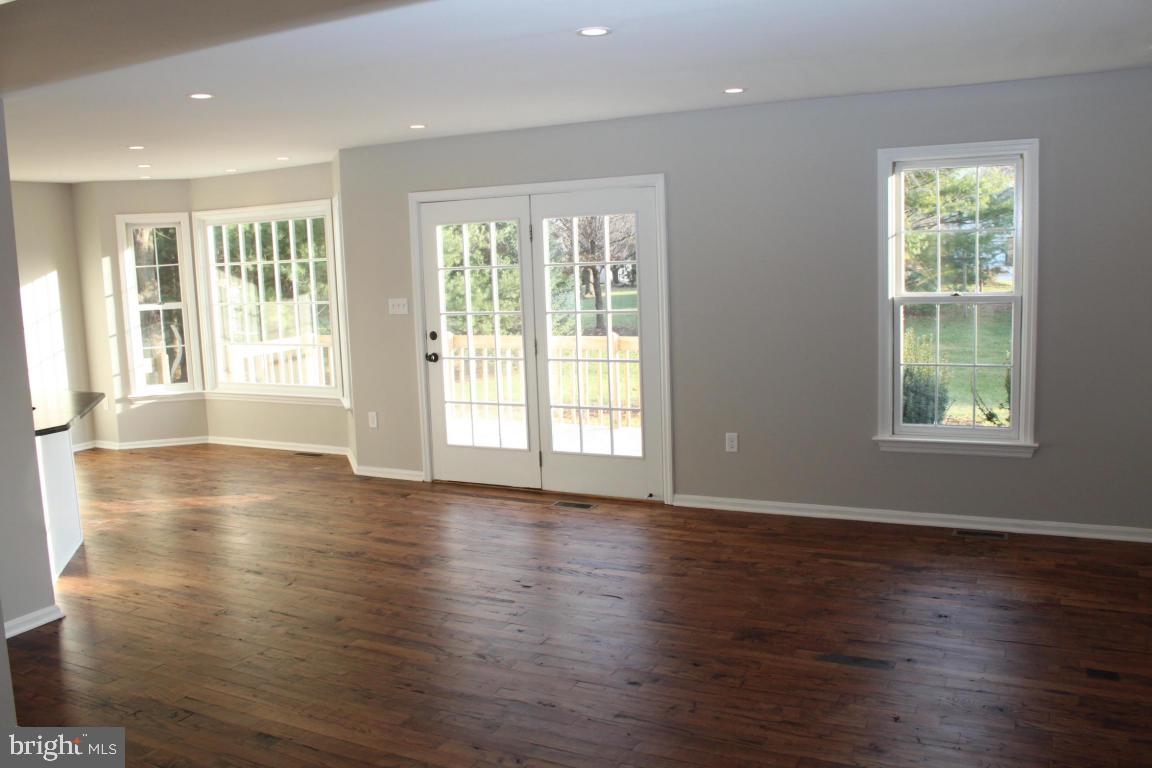 523 Royal Tern Lititz, PA 17543 - Photo 2 of 21 Gallery Image 2