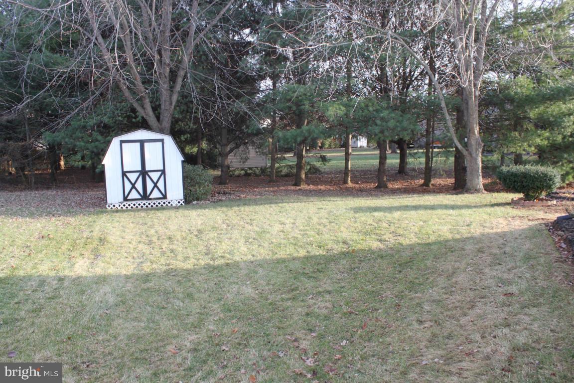 523 Royal Tern Lititz, PA 17543 - Photo 17 of 21 Gallery Image 17