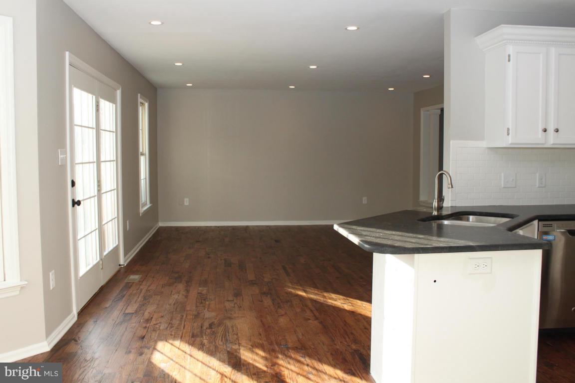 523 Royal Tern Lititz, PA 17543 - Photo 4 of 21 Gallery Image 4