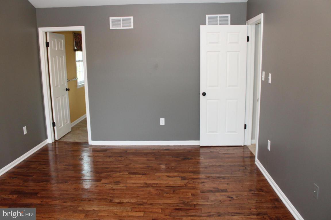523 Royal Tern Lititz, PA 17543 - Photo 10 of 21 Gallery Image 10