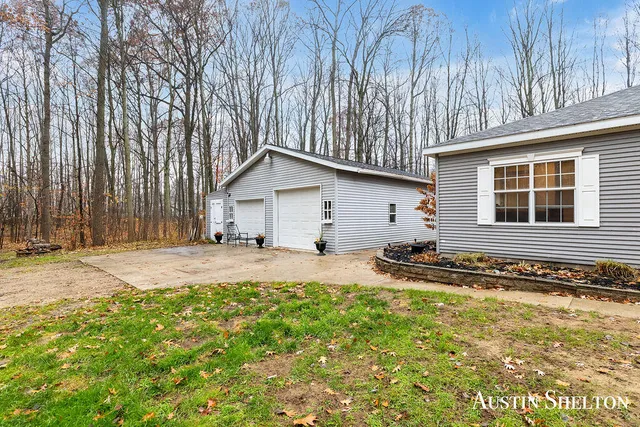 $330,000 | 1475 Stalhood Drive, Kent City, MI 49330
