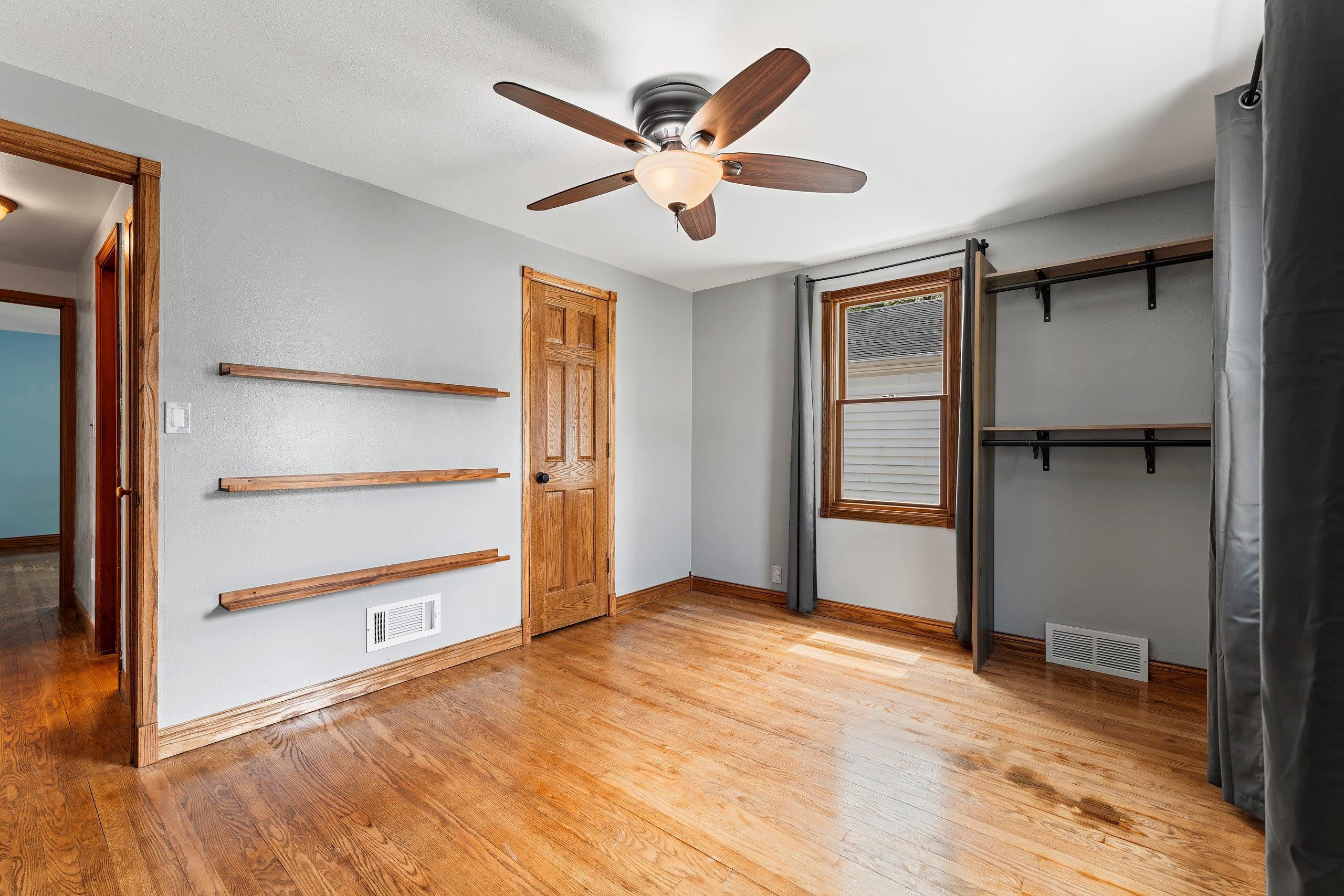 1405 West Brewster Street Appleton, WI 54914 - Photo 15 of 42