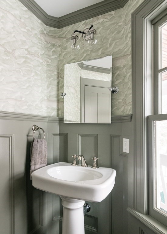 185 Jerusalem Road Cohasset, MA 02025 - Photo 10 of 36