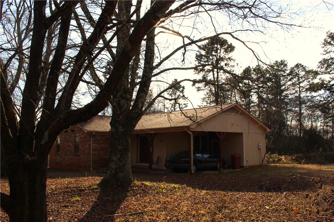 374 Wilkins Road Campobello, SC 29322 - Photo 16 of 19 Gallery Image 16