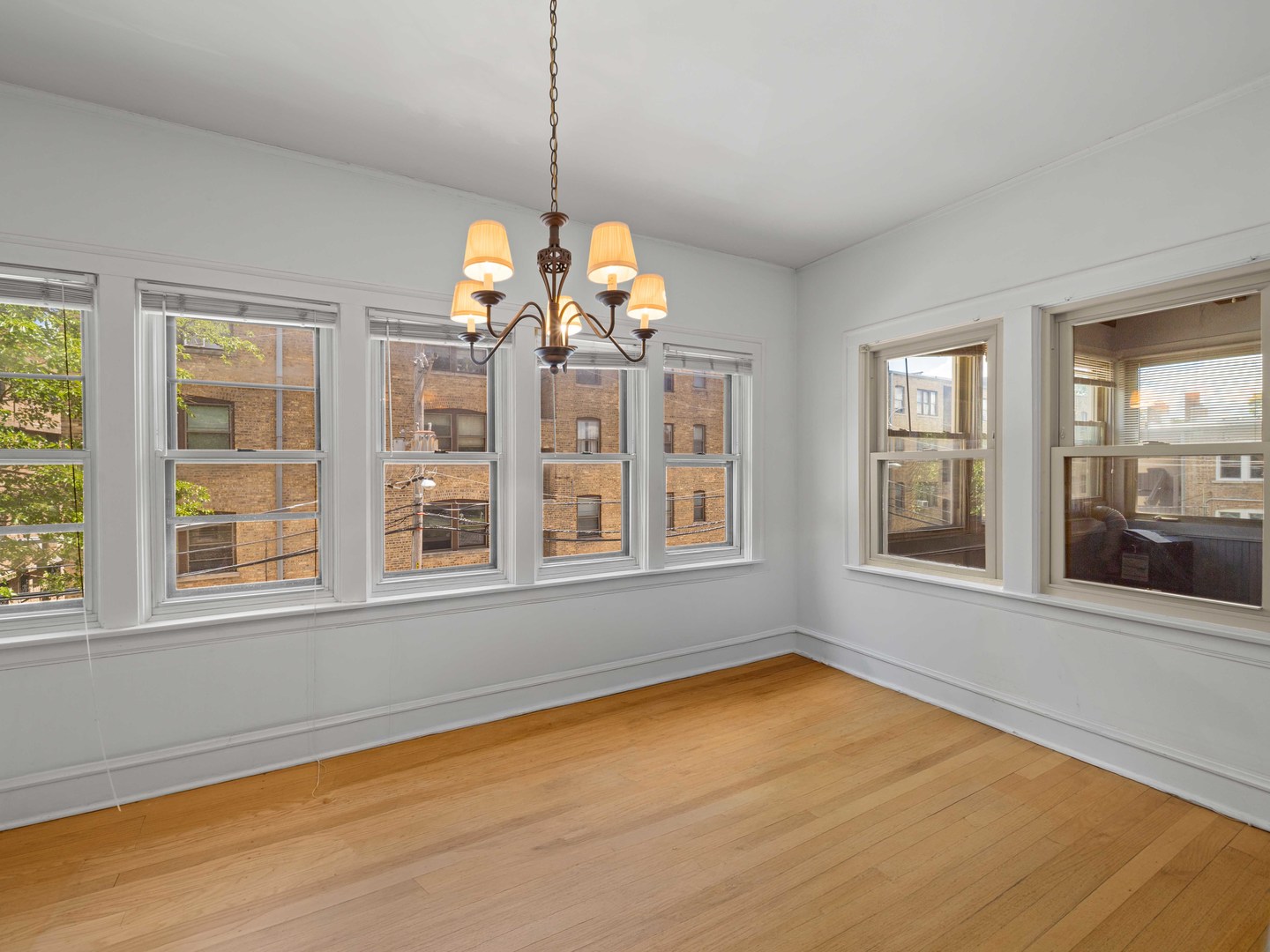 1016 Austin Street Evanston, IL 60202 - Photo 25 of 32