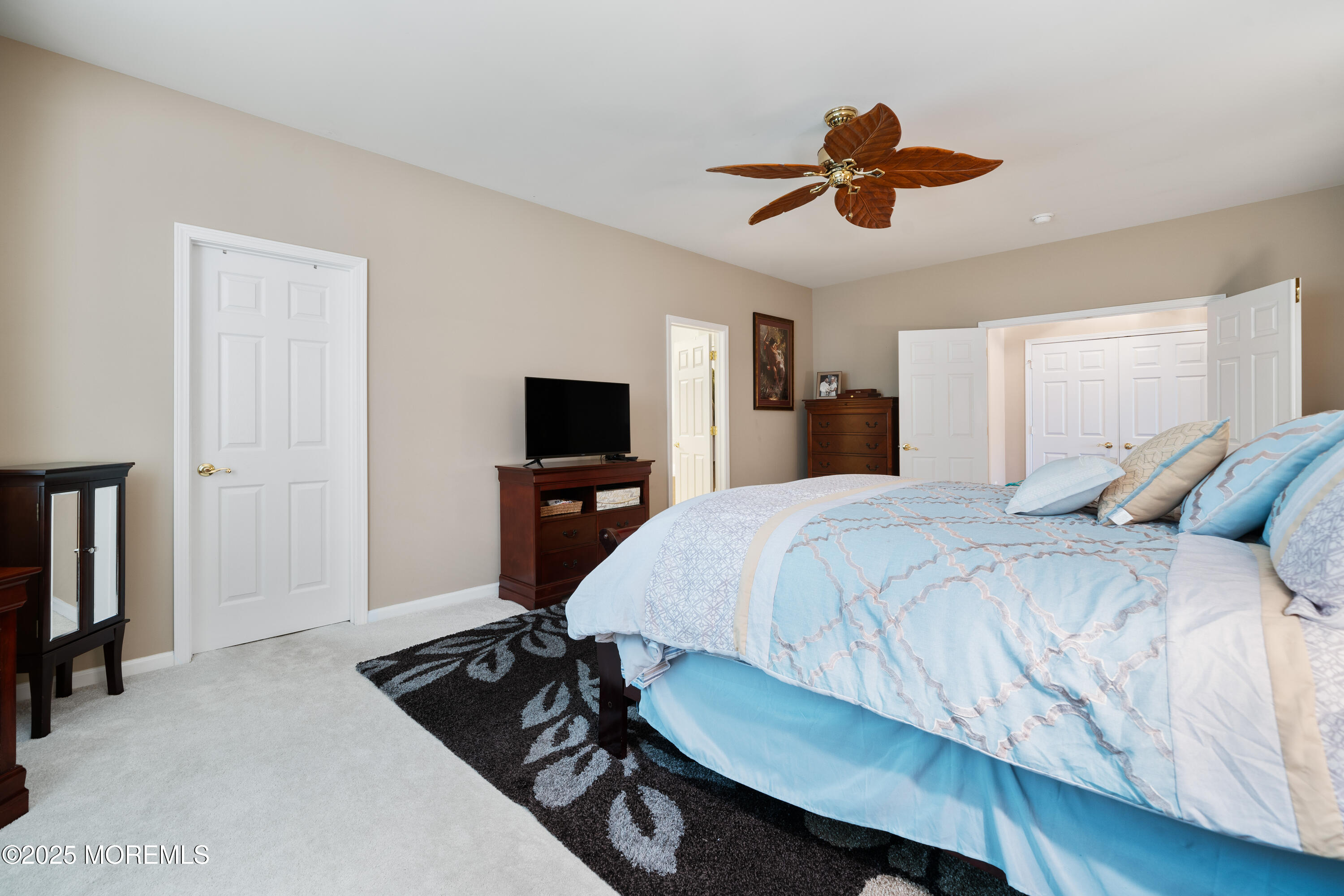 24 Pond View Circle Barnegat, NJ 08005 - Photo 24 of 50 a bed room with a bed and a tv