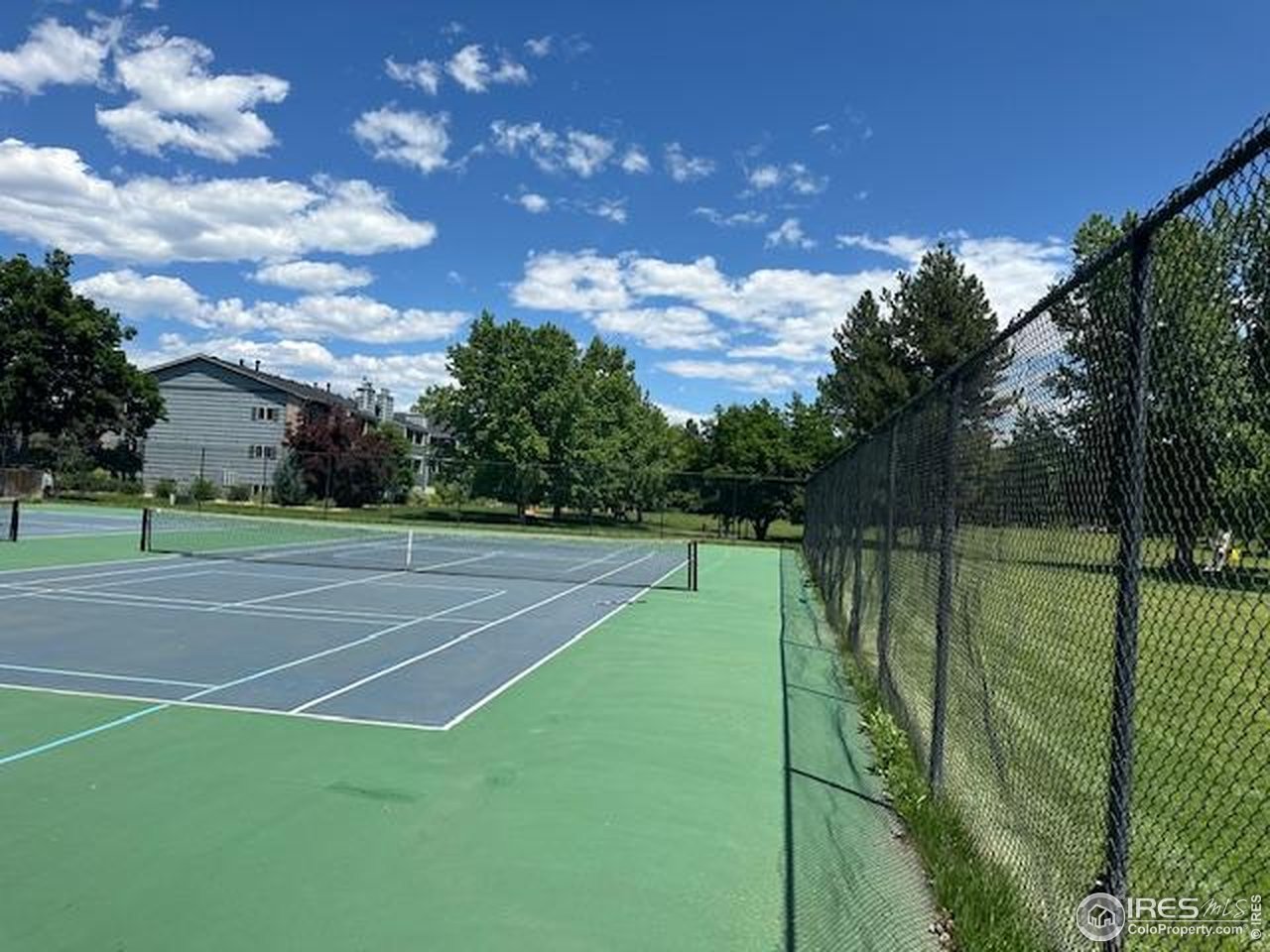 4462 Wellington Road Boulder, CO 80301 - Photo 36 of 37 a view of a basketball court