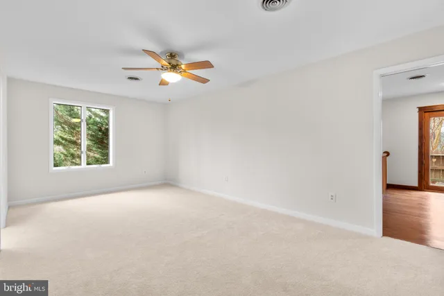 a view of empty room