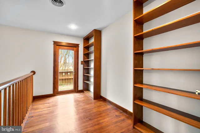 a view of an entryway