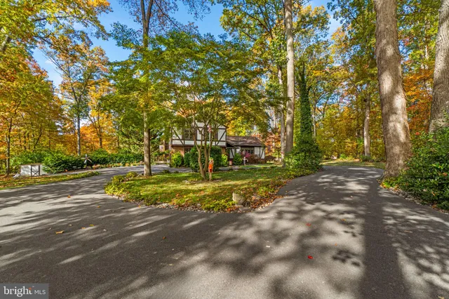 $760,000 | 608 Angus Drive, Sykesville, MD 21784