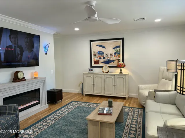 $189,900 | 16 Crocus Lane, Unit B, Whiting, NJ 08759