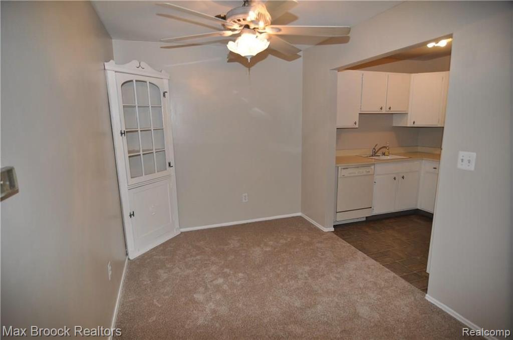 4905 Crooks Road Royal Oak, MI 48073 - Photo 5 of 17