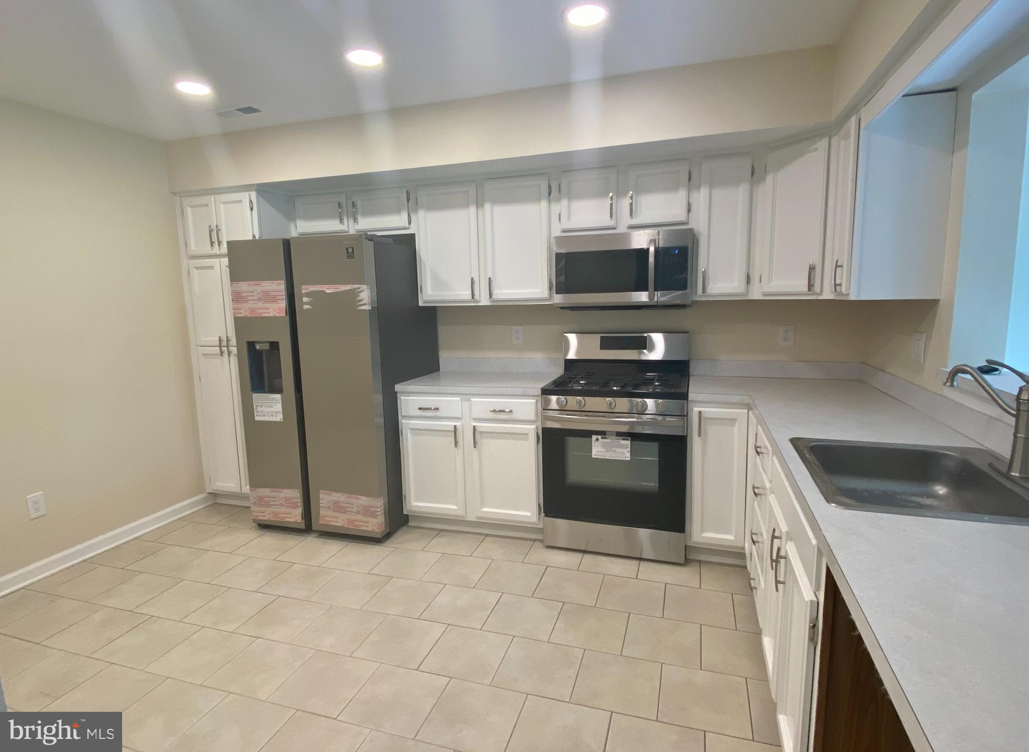 85 Biddle Way Mount Laurel, NJ 08054 - Photo 5 of 15